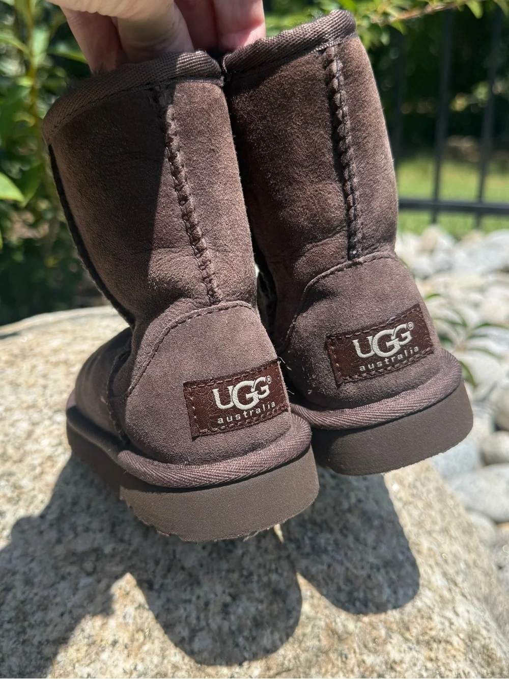 UGG Australia Classic Short II Toddler Brown Sheepskin Boots Kids 9 Cozy Winter